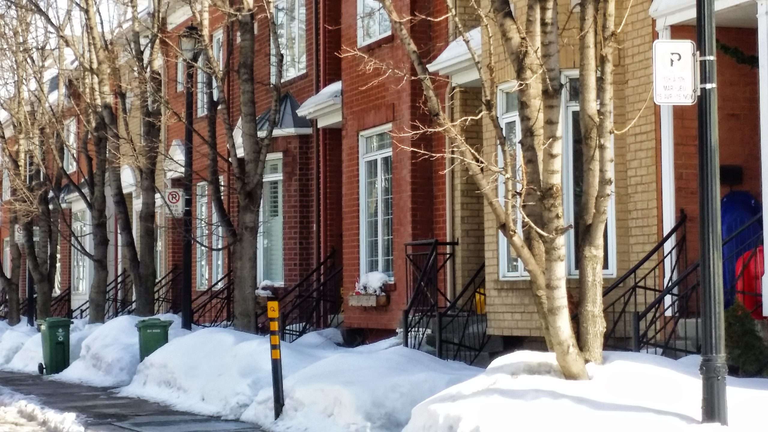 Ville St Laurent Bois Franc Neighborhood