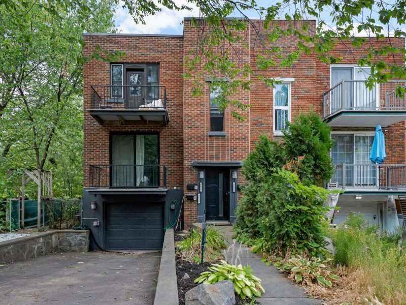 4895-4899 rue de la peltrie